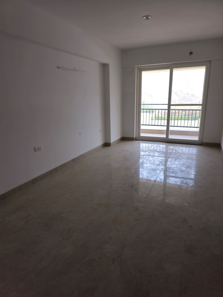 Room, sahastradhara road 3 Bedroom 2443 Sq.Ft. Apartment In Sahastradhara Road Dehradun 8780082