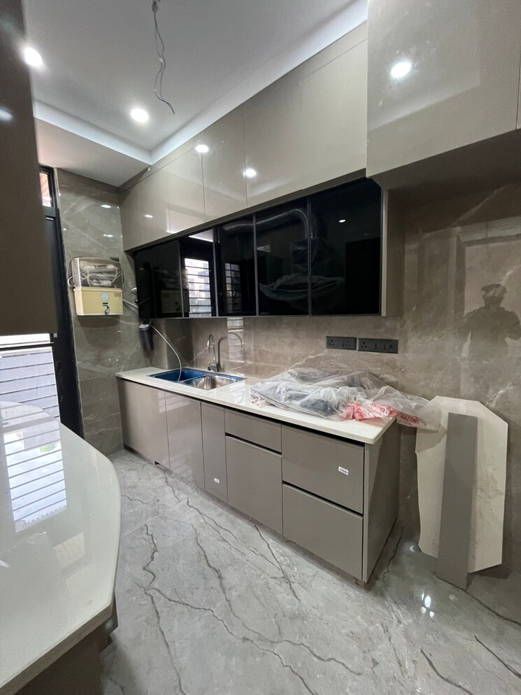 Kitchen, dlf-galleria-market 2 Bedroom 1200 Sq.Ft. Apartment In Sector 28 Gurgaon 8780041