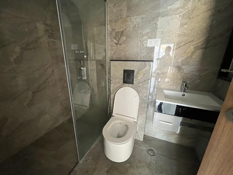 Bathroom, lohia-jain-ra-casa 4 Bedroom 1841 Sq.Ft. Apartment In Bavdhan Pune 8780036