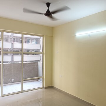 Room in 2 BHK Apartment at Pyramid Elite, Nawada Fatehpur – for Sale