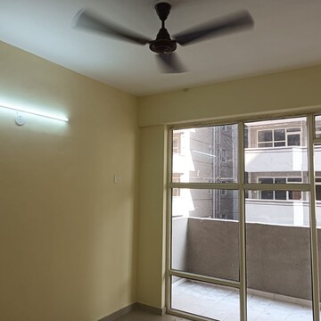 Room in 2 BHK Apartment at Pyramid Elite, Nawada Fatehpur – for Sale