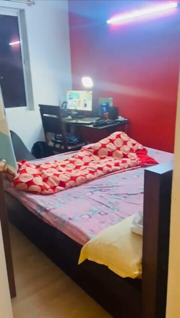 Bedroom in 2 BHK Apartment at DLF Westend Heights New Town, Akshayanagar – for Rent