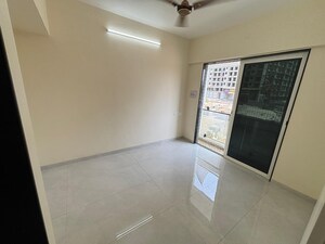 Room in 1 BHK Apartment at SB Lifespaces Sandeep Heights, Nalasopara West – for Sale