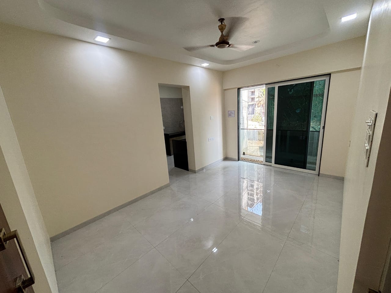 1 BHK 585 Sq.Ft. Apartment in SB Lifespaces Sandeep Heights