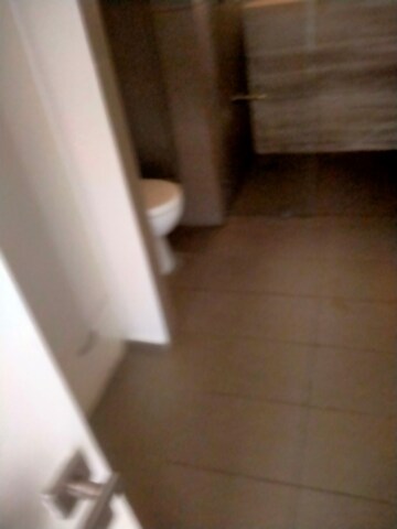 Room in 4 BHK Apartment at Ireo Skyon, Sector 60 – for Rent