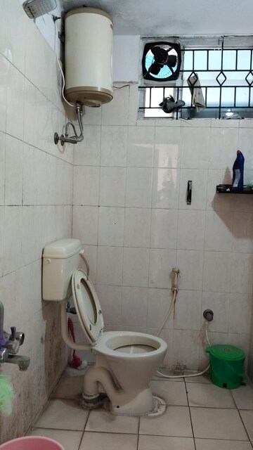 Bathroom in 3 BHK Apartment at Kalpana Pride Homes, Kodihalli – for Rent