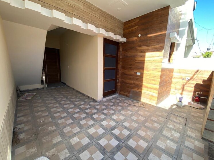 Other, ambala highway 3 Bedroom 1350 Sq.Ft. Independent House In Ambala Highway Zirakpur 8780083
