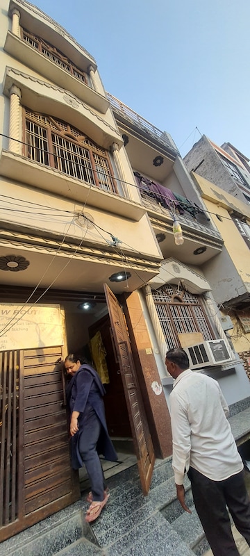 2.5 BHK Independent House – Exterior View View at Faridabad Central - for Sale