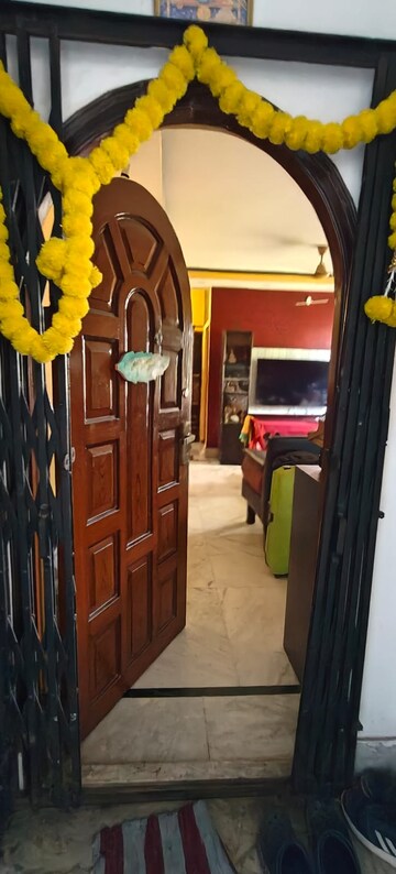 Gym in 2 BHK Builder Floor at Roy Bahadur Road – for Sale