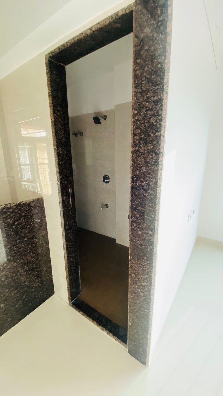 Bathroom, gada-swami-darshan 1 Bedroom 417 Sq.Ft. Apartment In Kandivali West Mumbai 8780153