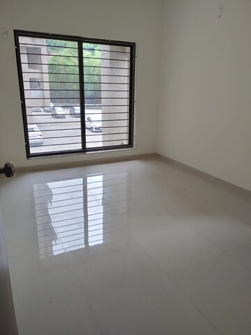 Room in 1 BHK Apartment at Skyi Songbirds, Bavdhan – for Rent