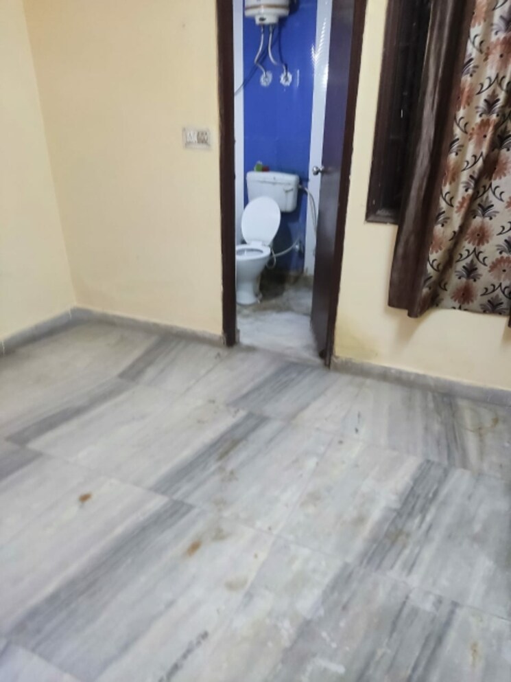 Room, kishangarh 2 Bedroom 800 Sq.Ft. Builder Floor In Kishangarh Delhi 8780182