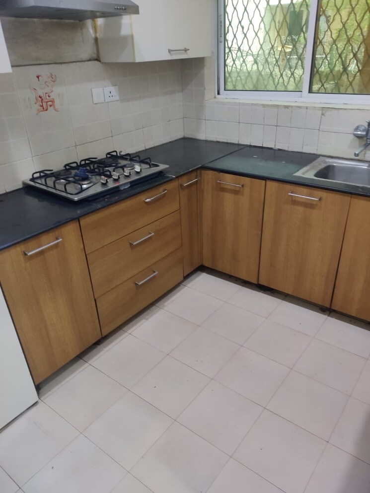 Kitchen, ansal-api-esencia 3 Bedroom 1650 Sq.Ft. Builder Floor In Sector 67 Gurgaon 8780188