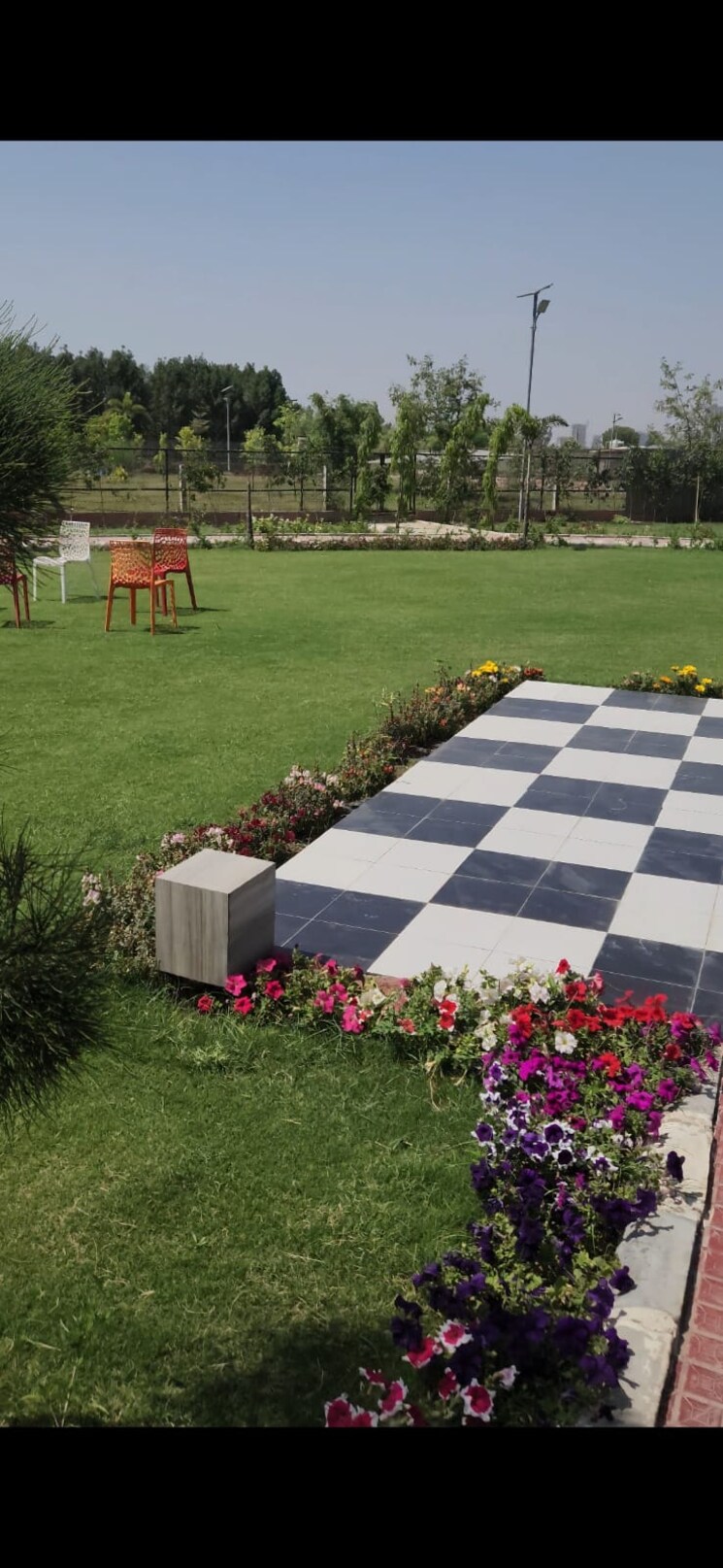 Garden, sector 150 2.5 Bedroom 1008 Sq.Ft. Villa In Sector 150 Noida 8780189
