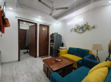 Living Room in 2 BHK Builder Floor at Spaze Edge Tower, Sector 47 – for Rent