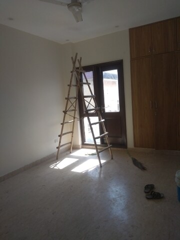 4 BHK Penthouse For Rent in New Friends Colony