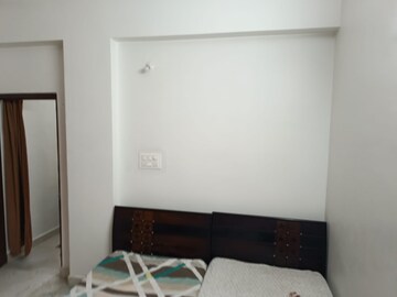 Room in 3 BHK Apartment at Sri Sai Homes kondapur, Kondapur – for Rent
