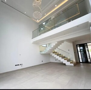 Staircase in 3 BHK Builder Floor at Sector 32 – for Sale