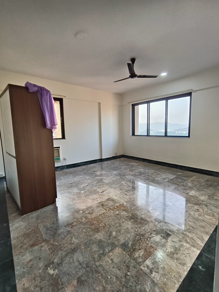Room, hiranandani-sovereign 3 Bedroom 2100 Sq.Ft. Apartment In Powai Mumbai 8765769