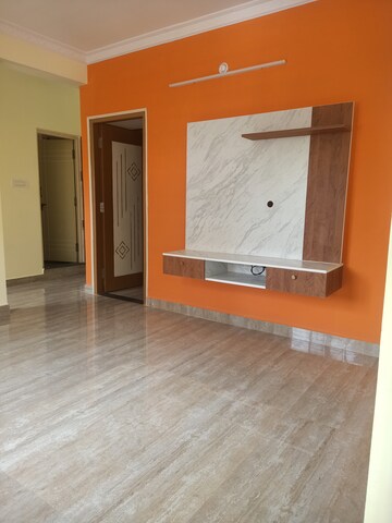 Room in 2 BHK Apartment at Koramangala – for Rent