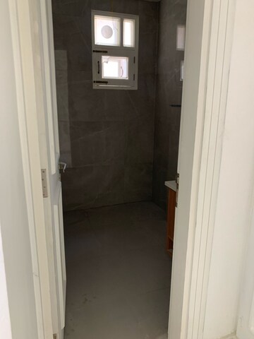 Bathroom in 3 BHK Builder Floor at Faridabad Central – for Sale