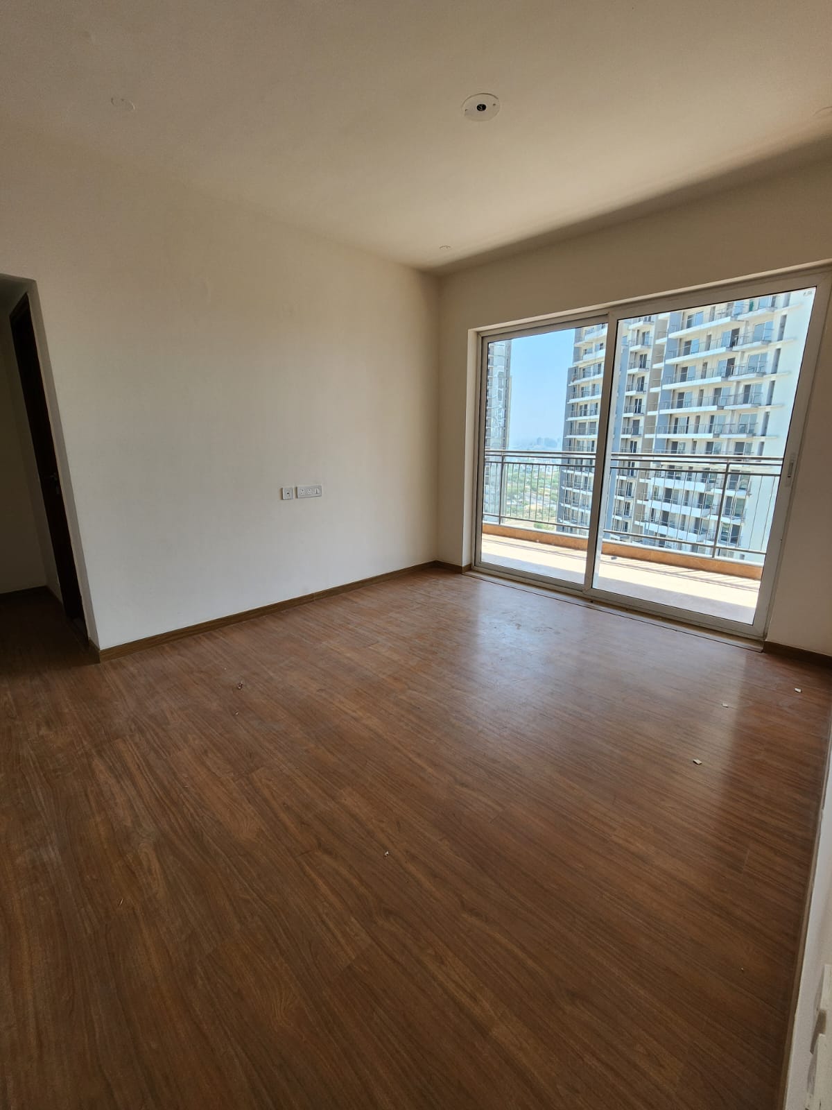 3 BHK Apartment For Rent in Godrej Meridien