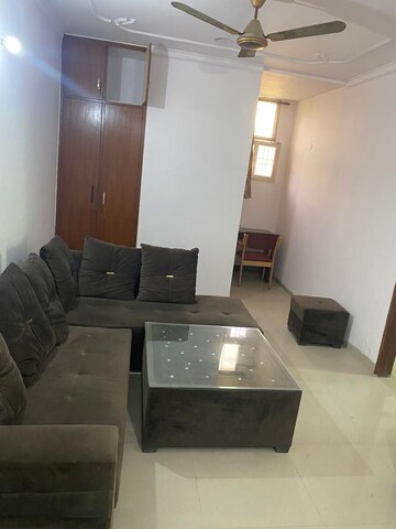 Living Room in 3 BHK Builder Floor at Sector 55 – for Rent