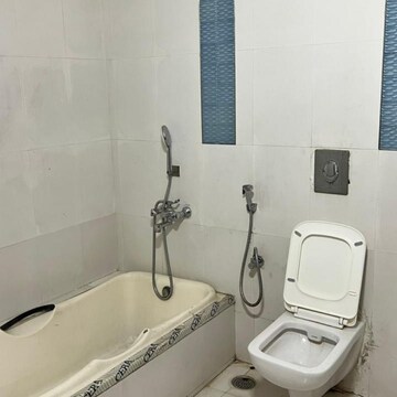 Bathroom in 5 BHK Independent House at Jubilee Hills – for Rent