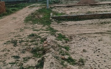 Plot For Sale in Solra