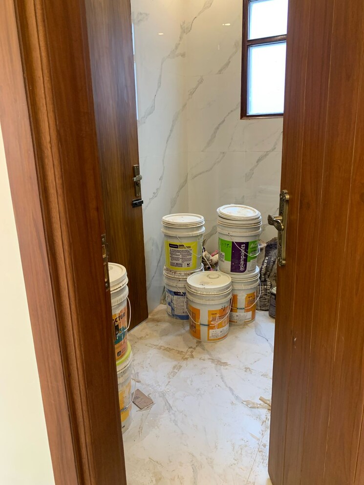 Other, faridabad central 4 Bedroom 2250 Sq.Ft. Builder Floor In Faridabad Central Faridabad 8562299