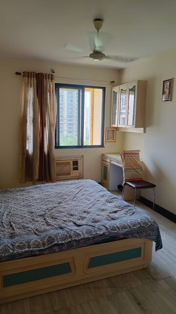 Bedroom in 3 BHK Apartment at Hiranandani Estate, Ghodbunder Road – for Rent