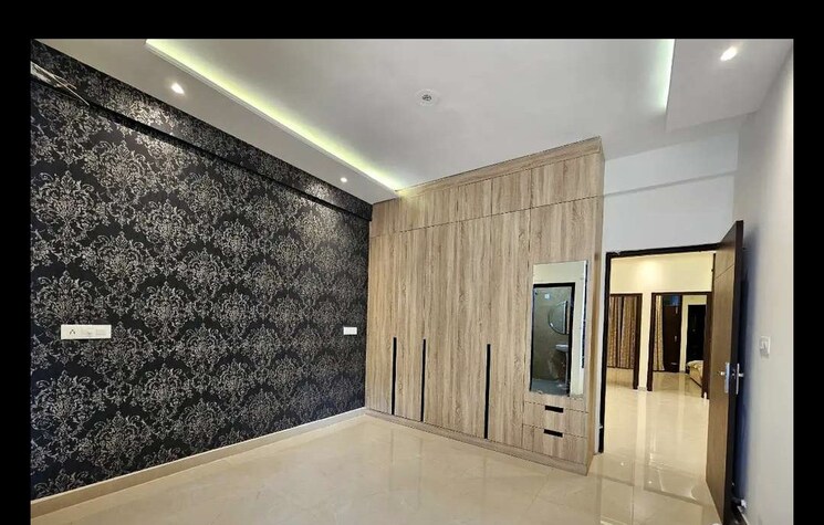 Room, dhakoli 3 Bedroom 130 Sq.Yd. Apartment In Dhakoli Mohali 8780416