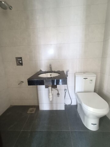 Bathroom in 2 BHK Apartment at Kalpataru Paramount, Kapur Bawdi – for Rent
