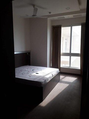 Bedroom in 4 BHK Apartment at Indiabulls Enigma, Sector 110 – for Rent
