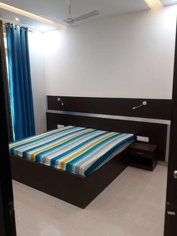 Bedroom in 4 BHK Apartment at Indiabulls Enigma, Sector 110 – for Rent