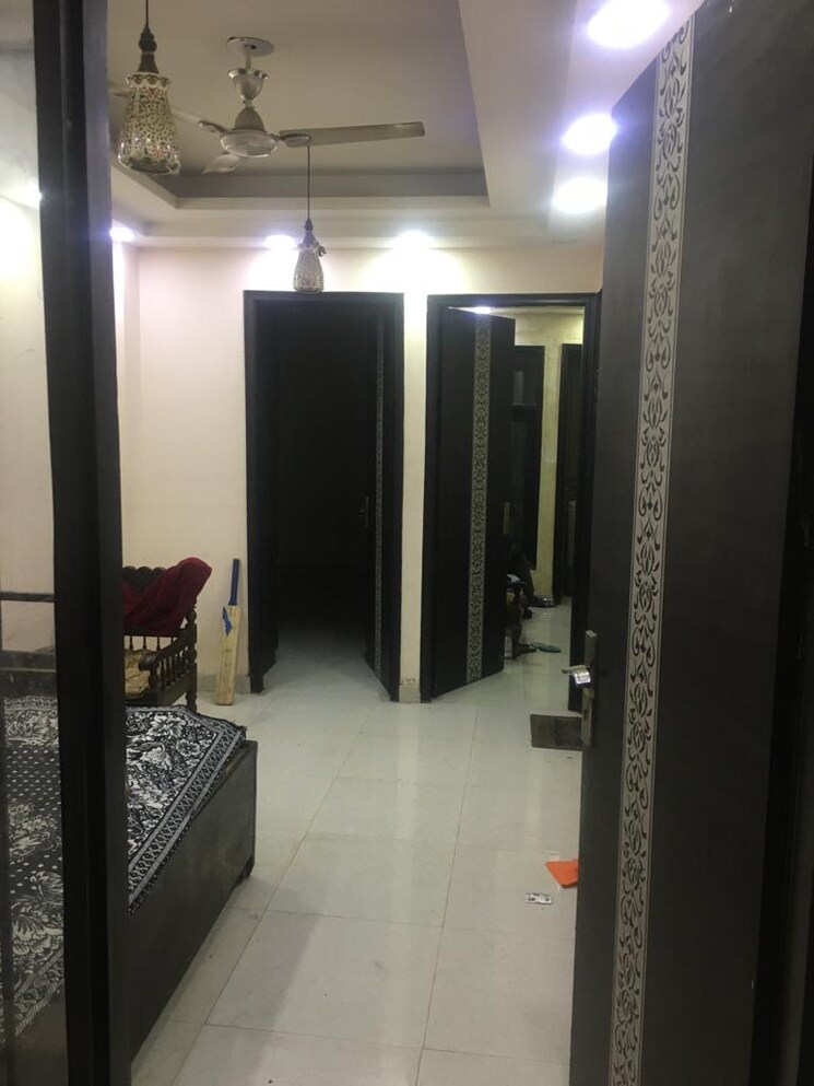 Kitchen, savitri nagar 2 Bedroom 100 Sq.Yd. Builder Floor In Savitri Nagar Delhi 8780413