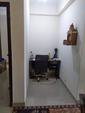 Room in 2 BHK Apartment at Omkar Royal Nest, Tech Zone 4 Greater Noida – for Rent