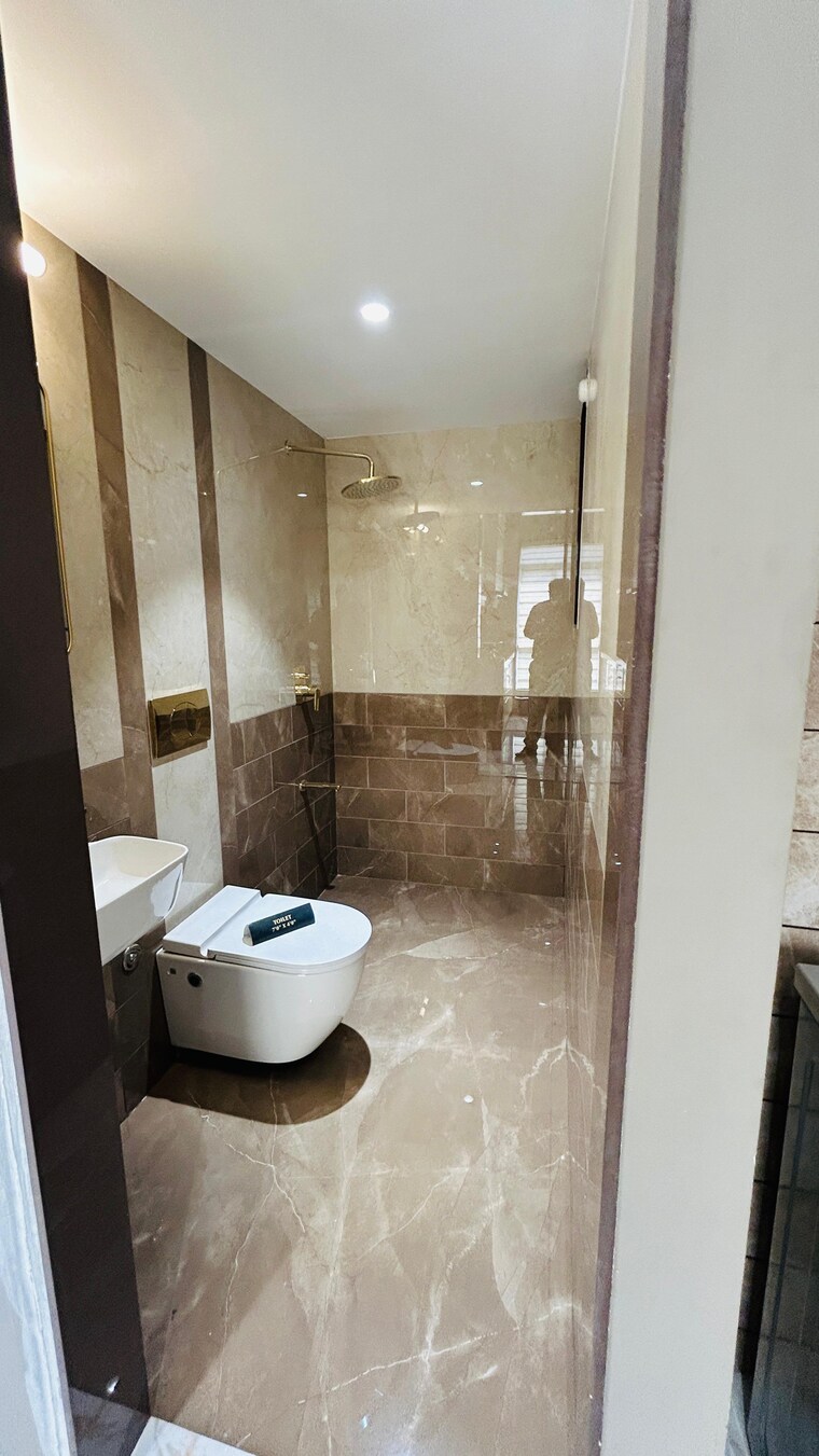 Bathroom, balaji-residency-thakurli 2 Bedroom 904 Sq.Ft. Apartment In Thakurli Thane 8780459