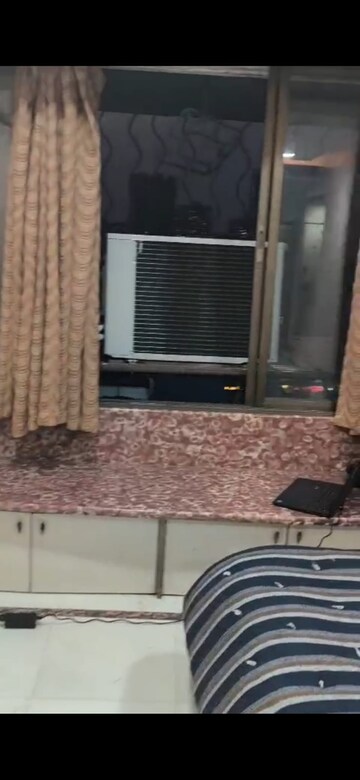 Living Room in 2 BHK Apartment at Goregaon West – for Rent