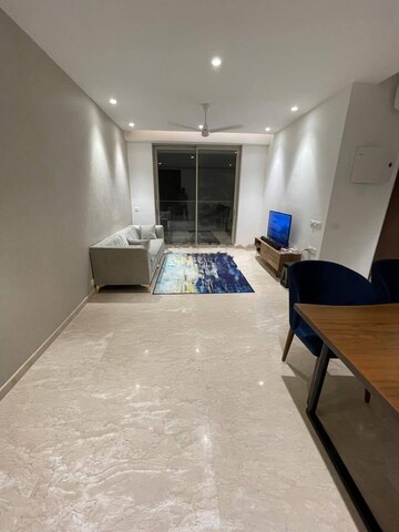 Team Area in 2 BHK Apartment at Castle Rock, Powai – for Sale