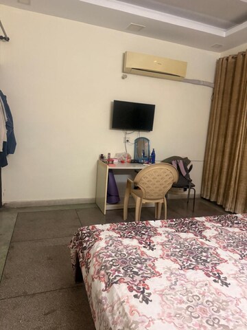 Bedroom in 1 RK Independent House at Sector 23 – for Rent