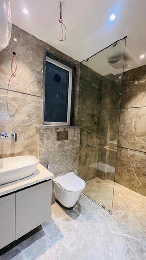 Bathroom in 3 BHK Builder Floor at Malibu Shopping Arcade, Sector 47 – for Sale