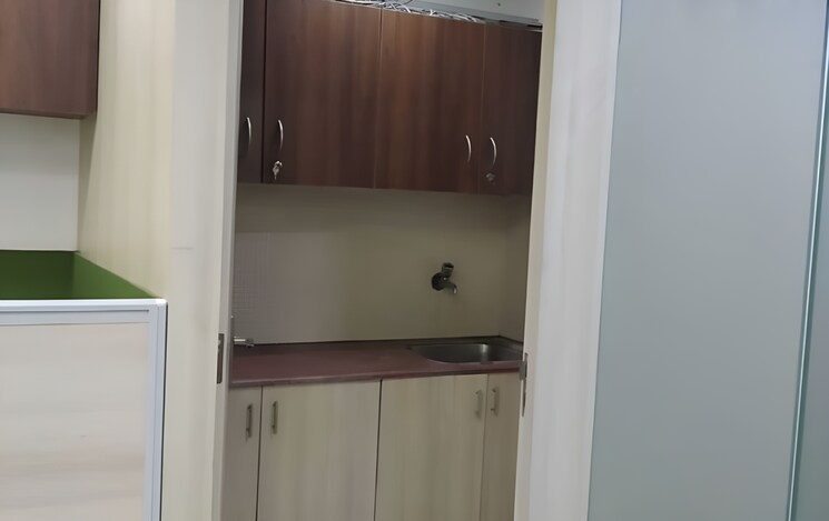 undefined, wave-one Commercial Office Space 1000 Sq.Ft. In Sector 18 Noida 8780550