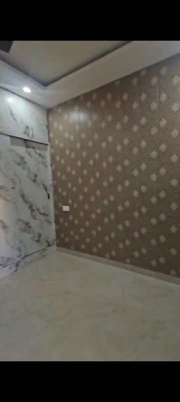 Room in 3 BHK Apartment at Dhakoli – for Sale