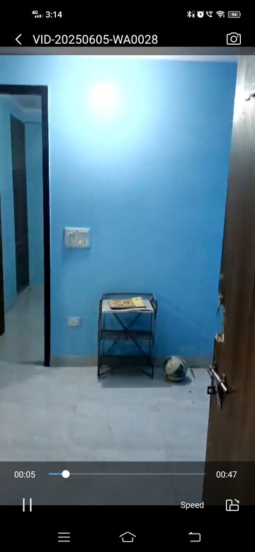 Furnished Amenities in 2.5 BHK Builder Floor at New Ashok Nagar – for Rent