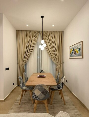 Bedroom in 3 BHK Builder Floor at Sector 37 – for Sale