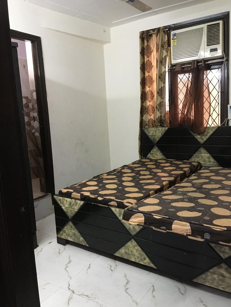 Bedroom, khirki extension 2 Bedroom 90 Sq.Yd. Builder Floor In Khirki Extension Delhi 8780587