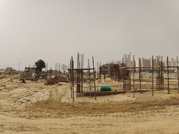 3 BHK Villa – Exterior View View at Sector 34 - for Sale