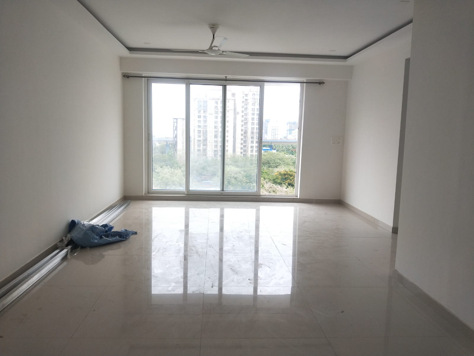 3 BHK Apartment For Rent in Jay Le Jardin