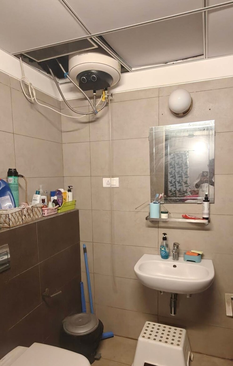 Bathroom, rajapushpa-atria 3 Bedroom 1675 Sq.Ft. Apartment In Gachibowli Hyderabad 8780636